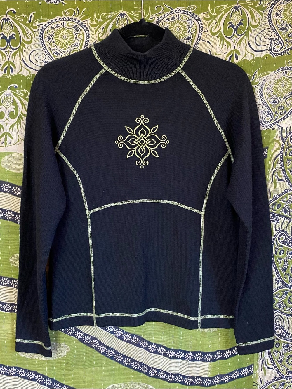 Y2K Neve Black/ Green Nordic Embroidered 100% Wool Ski Sweater Medium Gorpcore